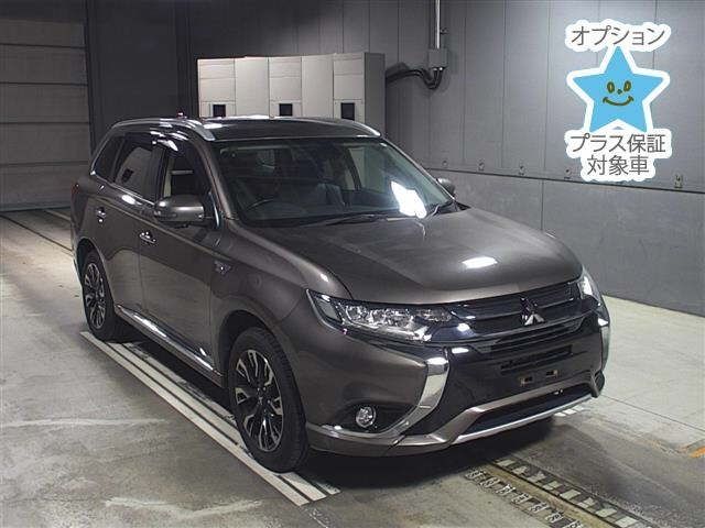 5591 MITSUBISHI OUTLANDER PHEV GG2W 2015 г. (JU Gifu)